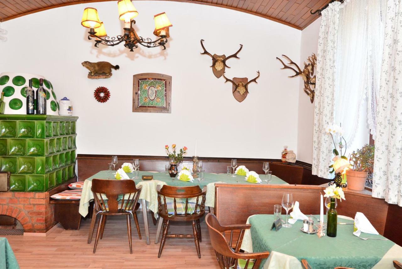 Gasthof Wagner Restaurant-Pension Halbenrain エクステリア 写真